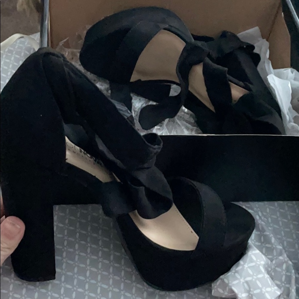 Fashion nova wrap heels